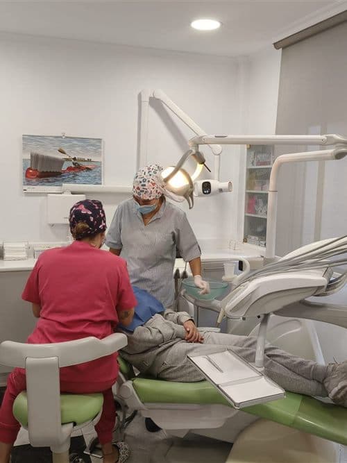 Encisa, clínica dental en A Coruña